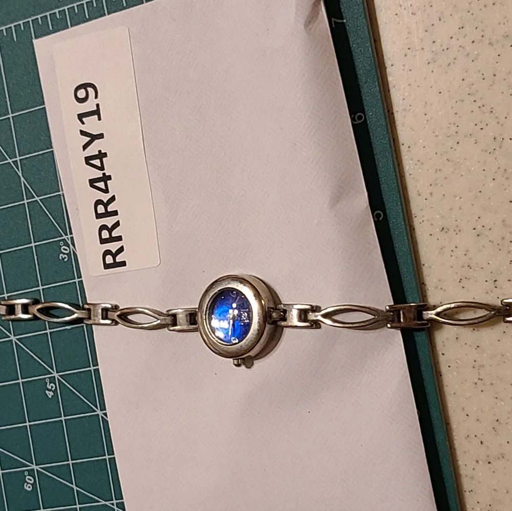 Ladies Watch for sale VINTAGE L.E. Watch